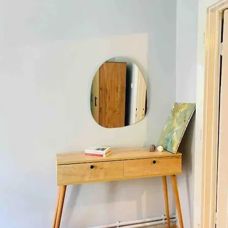 Comfortable And Stylish In Cihangir Apartment Istanbul